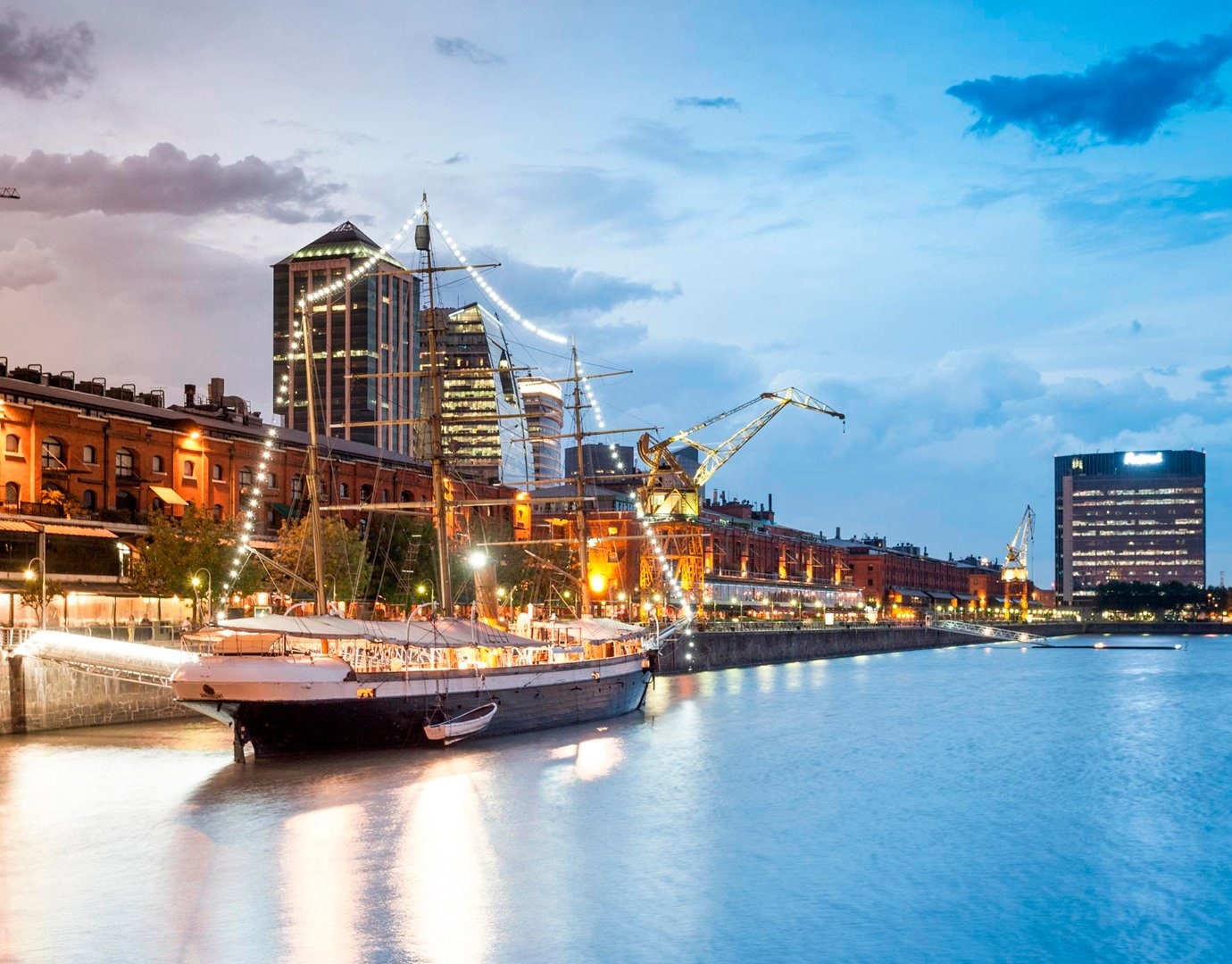Puerto Madero, Buenos Aires, Argentina | Cruzeiro pela América do Sul Puerto Madero, Buenos Aires, Argentina | Cruzeiro pela América do Sul