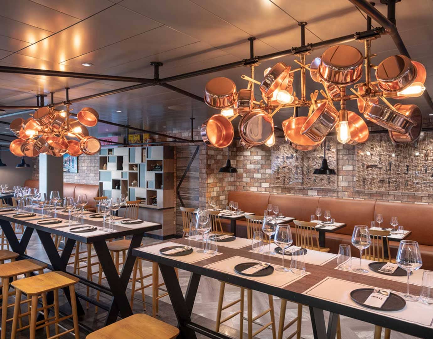 HOLA! Tapas Bar by Ramón Freixa