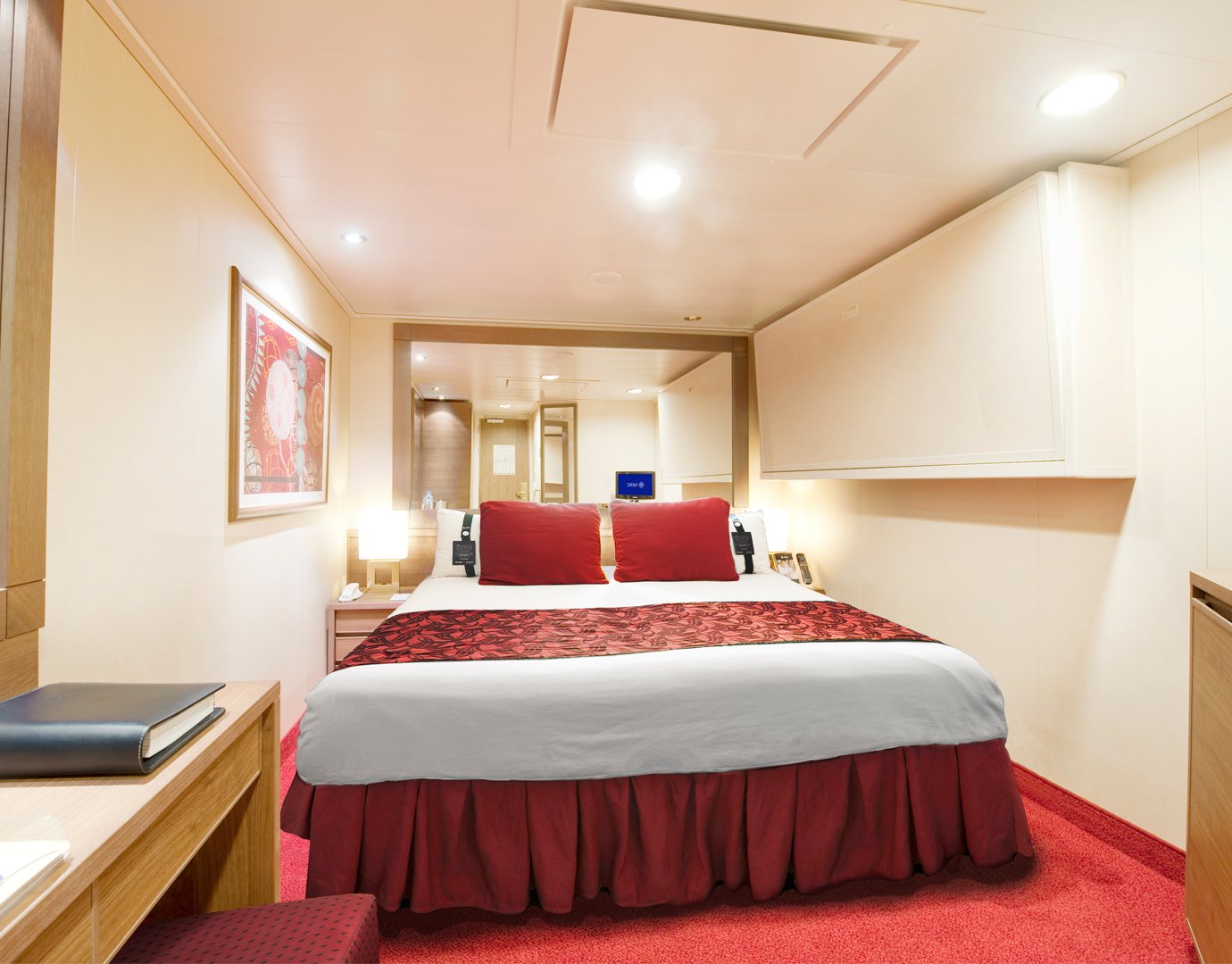 MSC Magnifica Cabin: Interior 05 MSC Magnifica Cabin: Interior 05