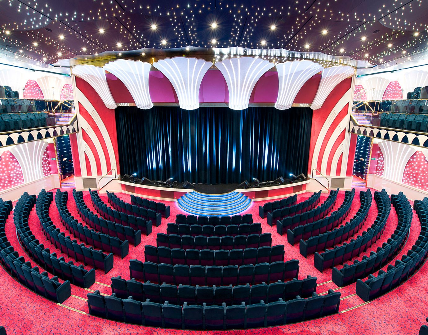 MSC Orchestra Entertainment Covent Garden Theatre 01 MSC Orchestra Entertainment Covent Garden Theatre 01