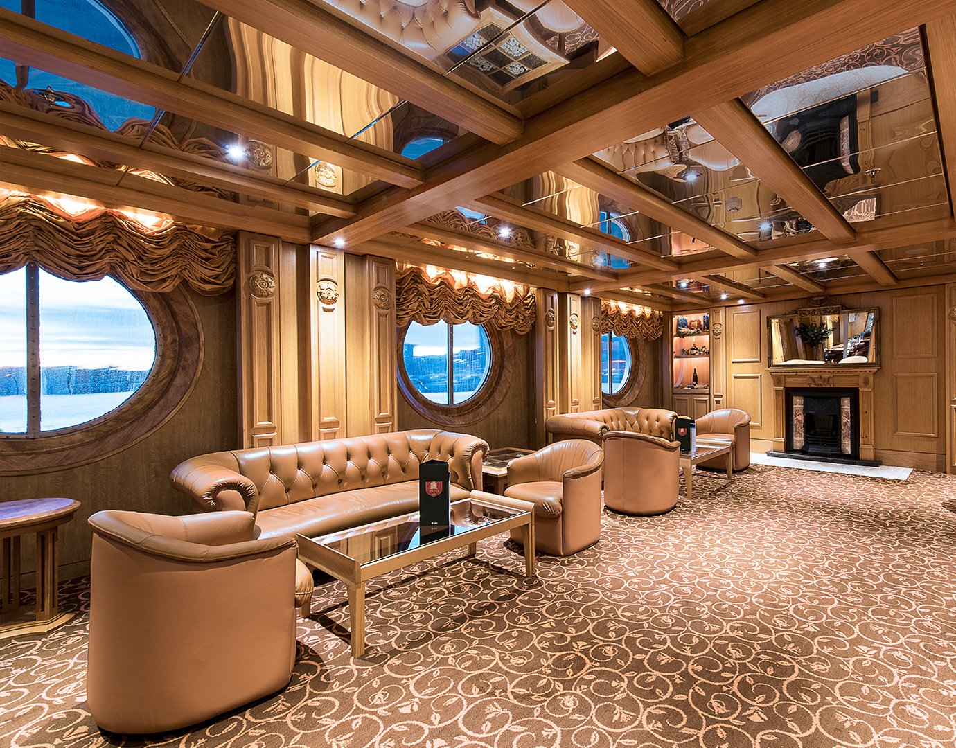 MSC Sinfonia Entertainment Ambassador Cigar Room 06 MSC Sinfonia Entertainment Ambassador Cigar Room 06